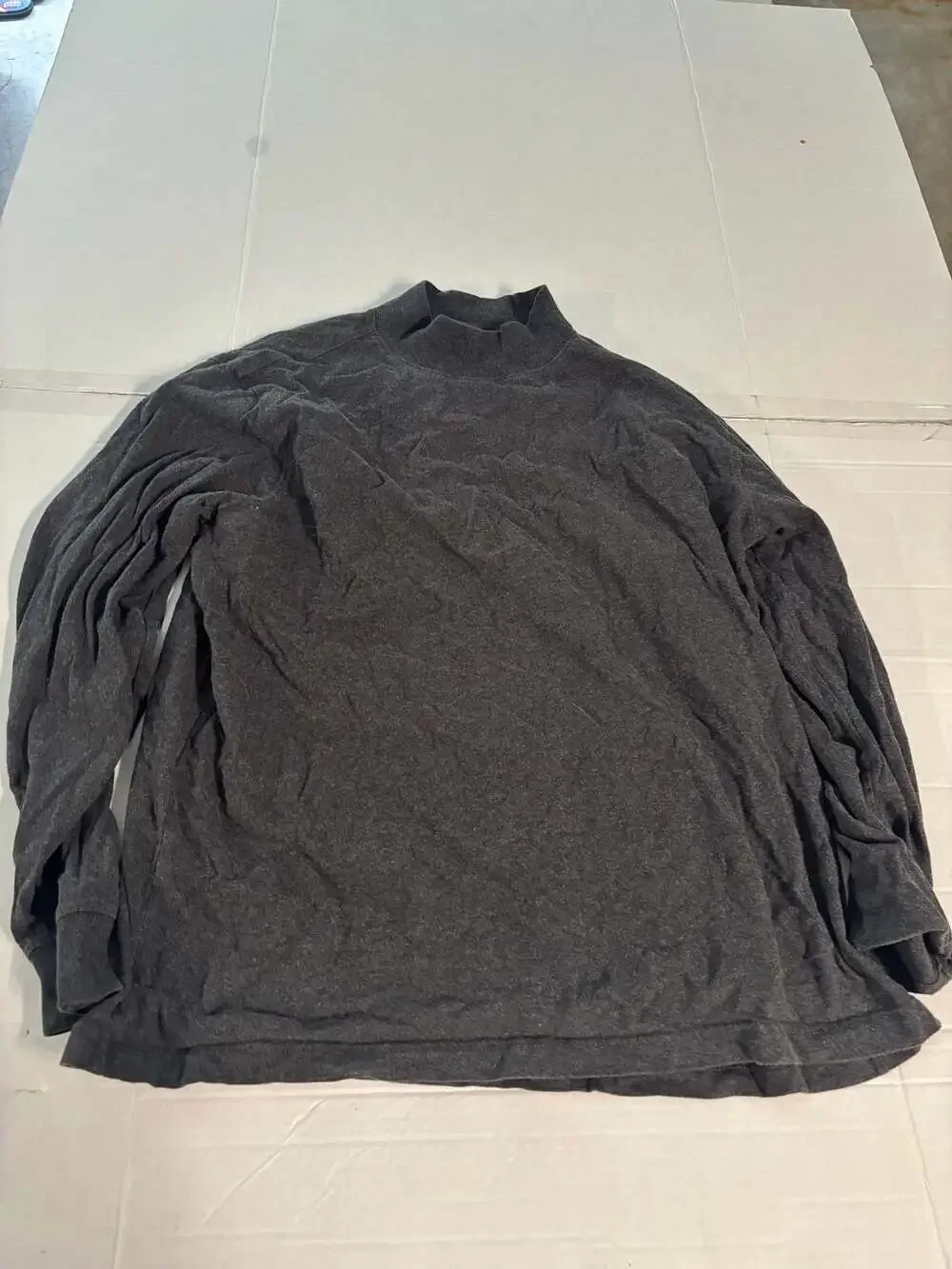 Lands' End Super-T Long Sleeve Turtleneck Top Mens Large Gray